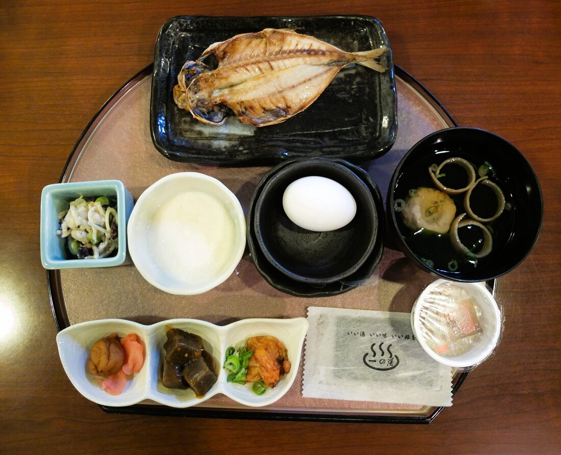 Traditionell japanisches Frühstück | © Manuela Holert