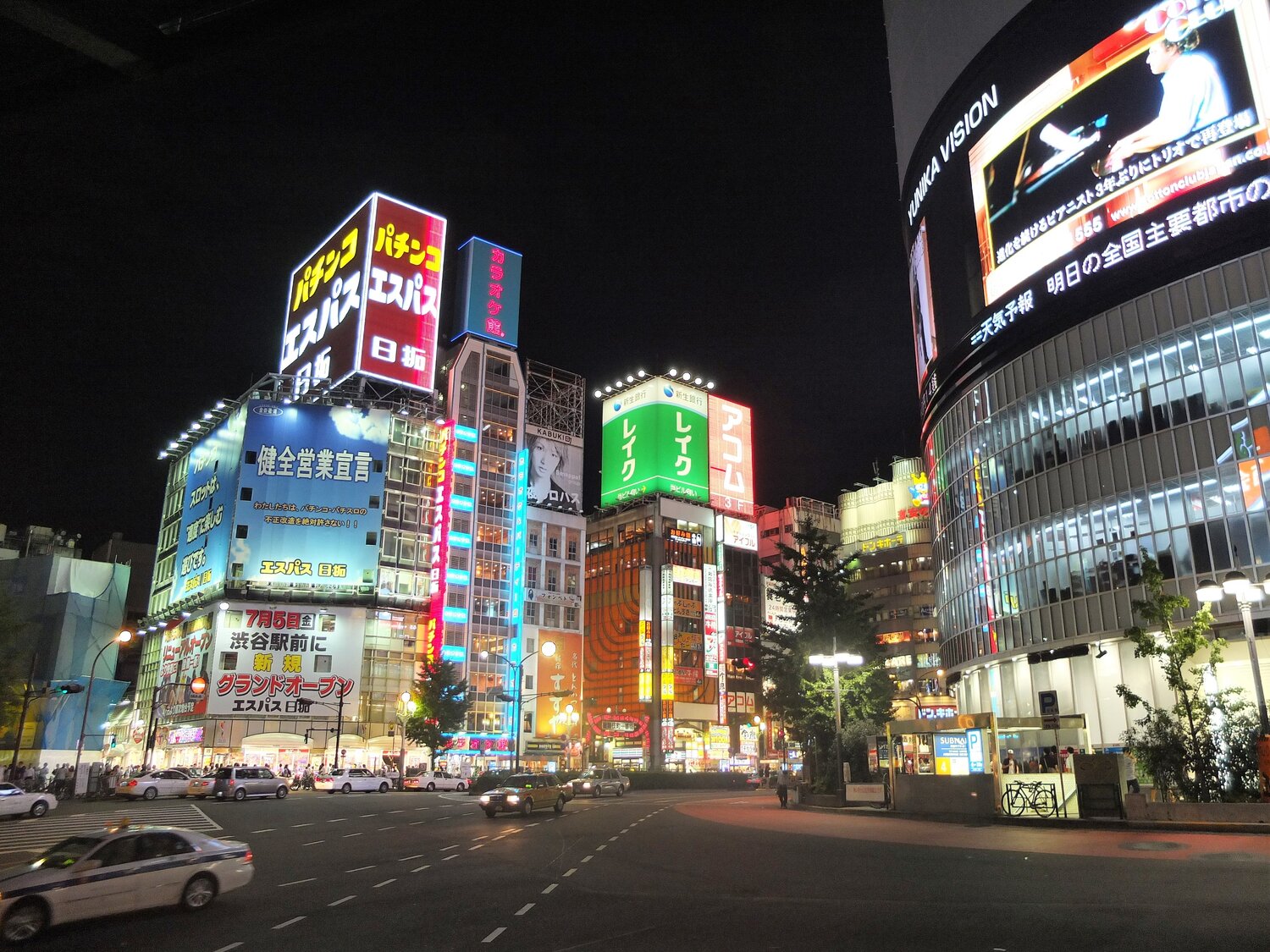 Shibuya Crossing | © Manuela Holert